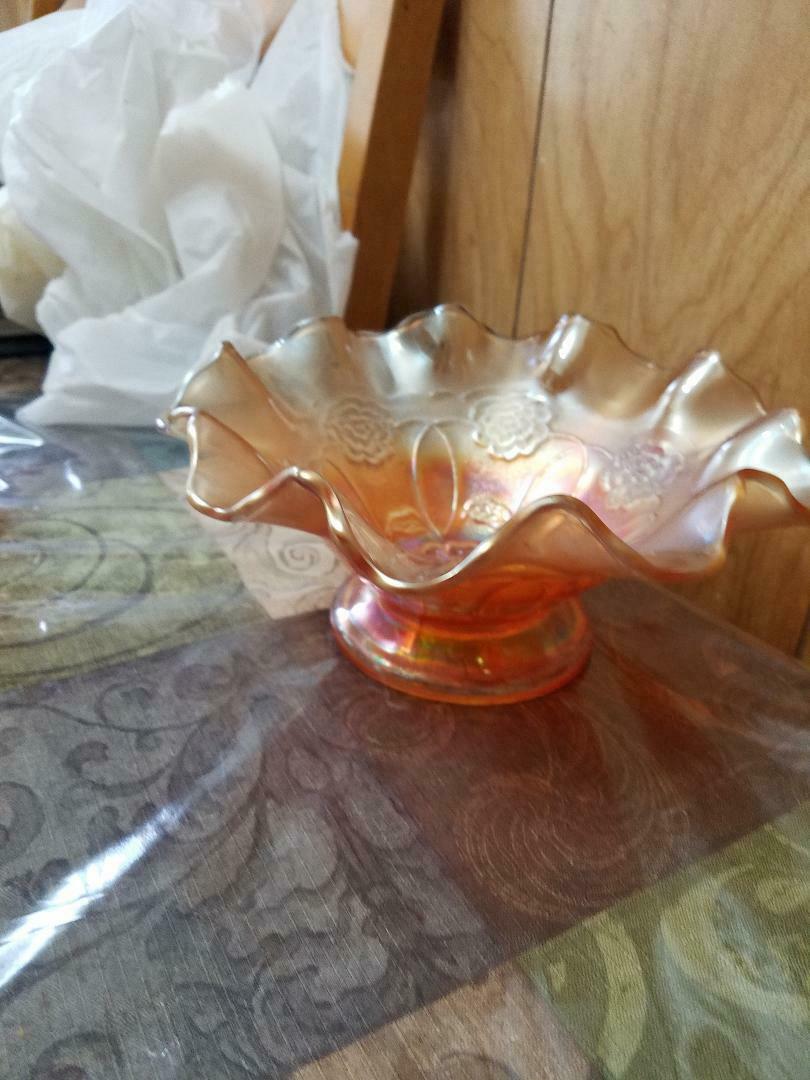 Vtg Beautiful Large Iridescent Marigold Amber Carnival Glass Bowl! Awesome